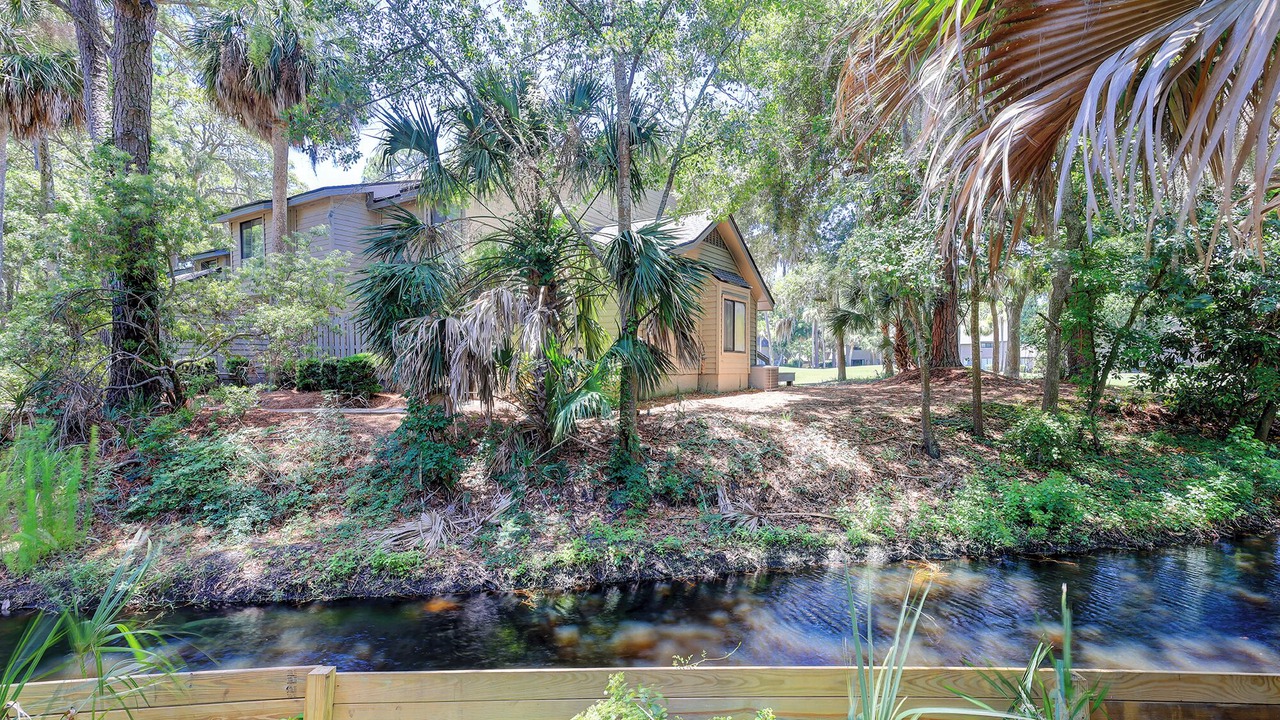 Photo of Outdoor in Shipyard Plantation