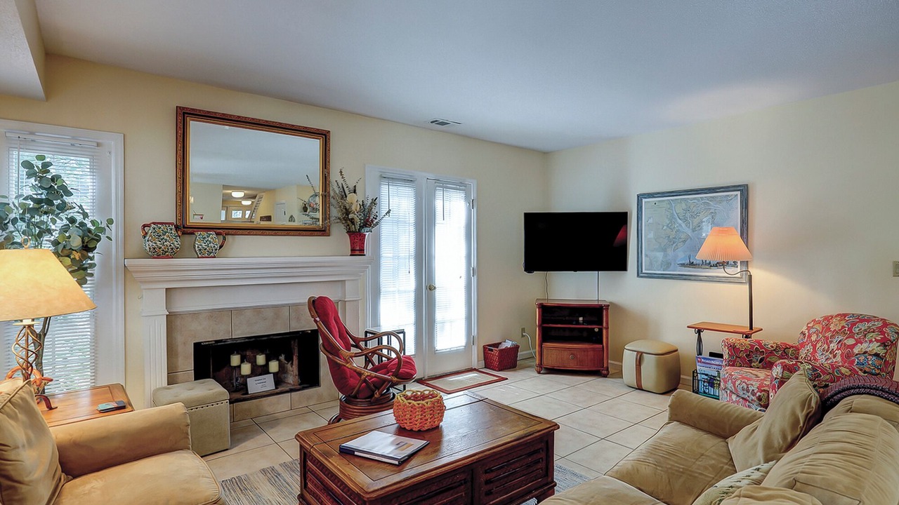 Photo of Livingroom in Shipyard Plantation