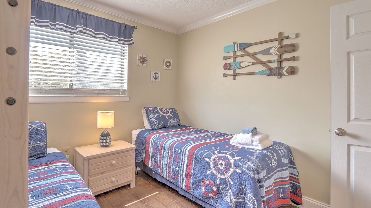 Photo of Bedroom in Palmetto Dunes