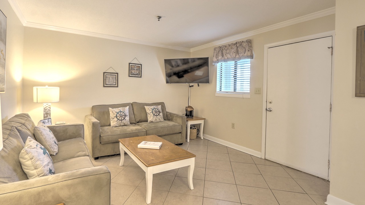 Photo of Livingroom in Palmetto Dunes