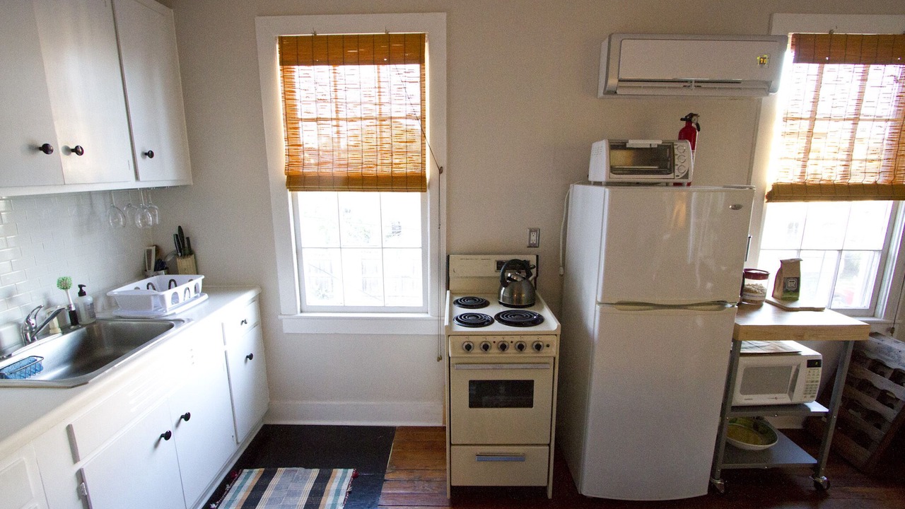 Photo of Kitchen in Thomas Square