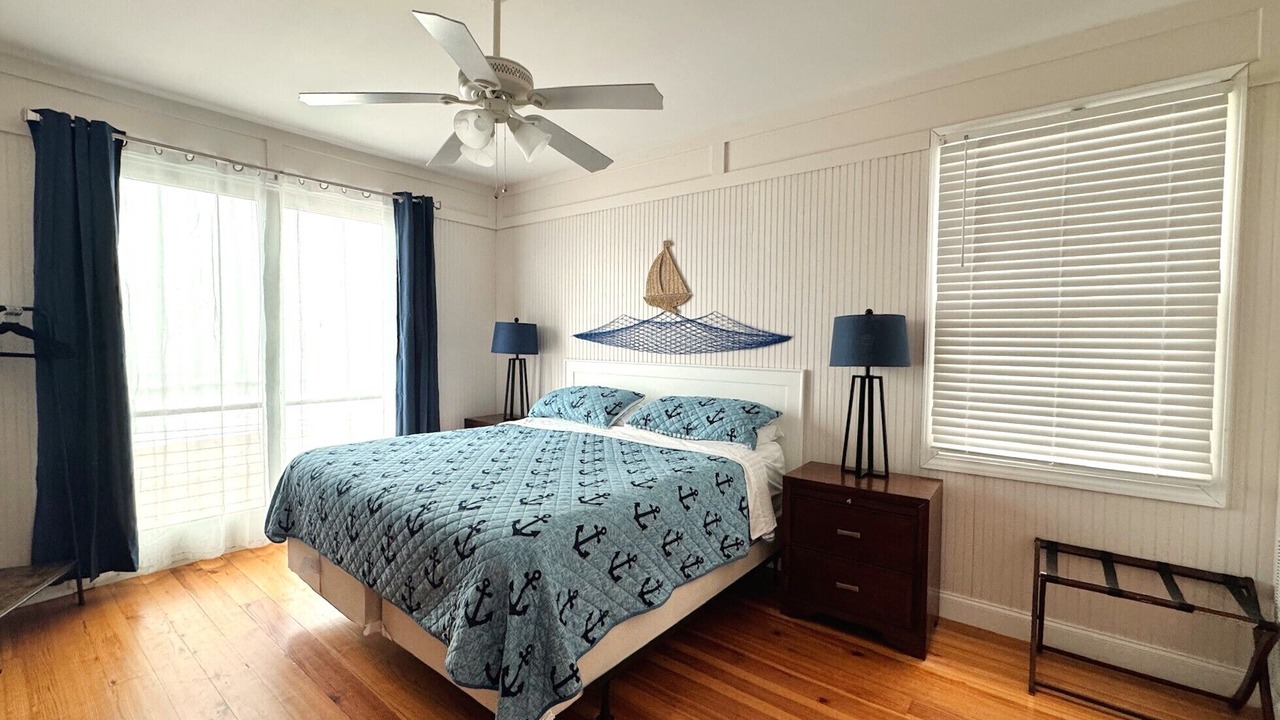 Photo of Bedroom in Edisto Island