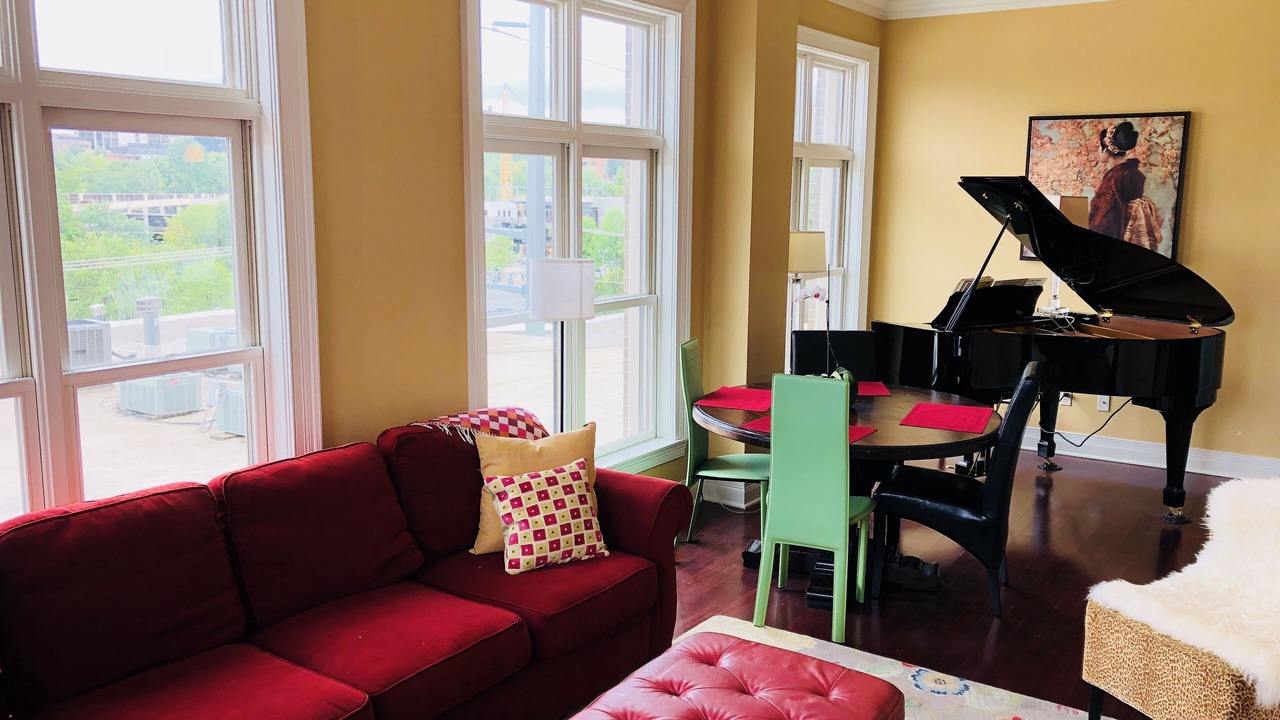 Photo of Livingroom in Fayetteville