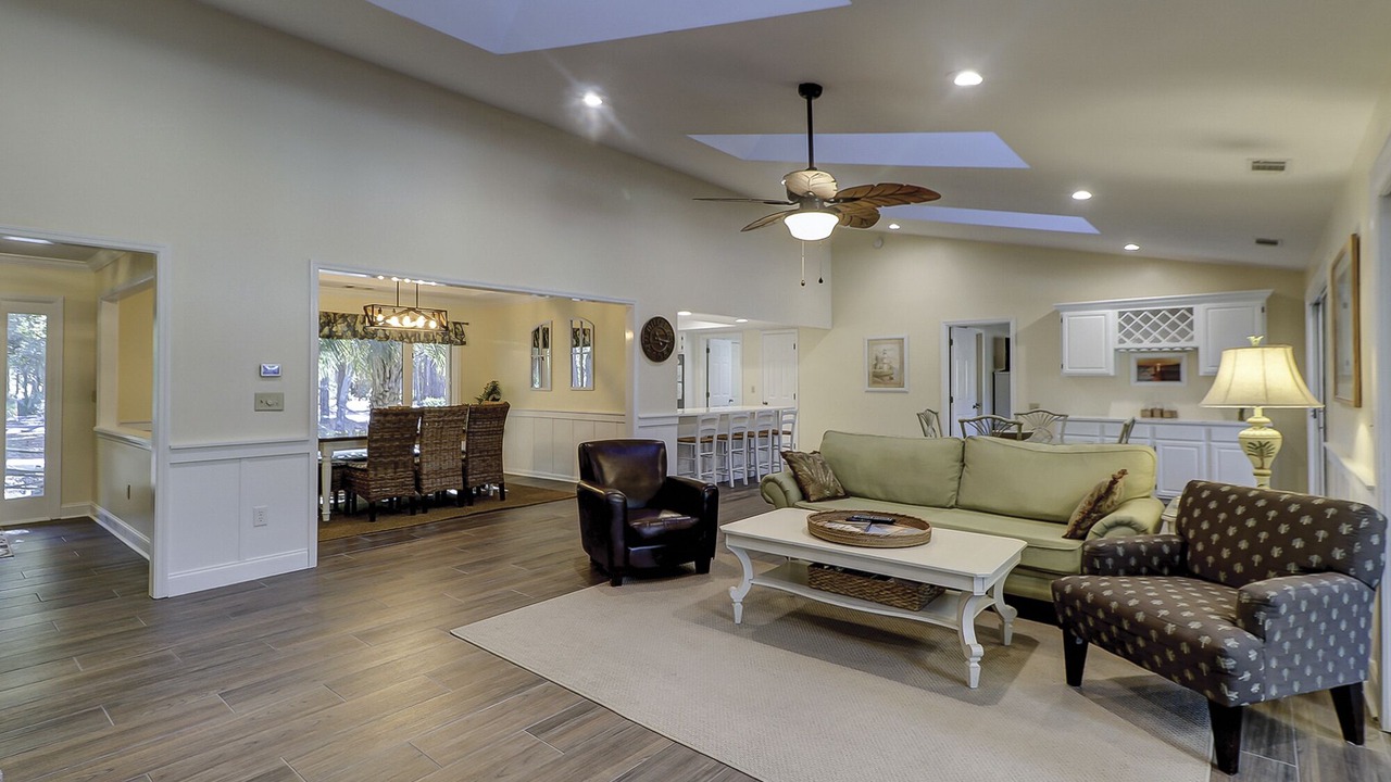 Photo of Livingroom in Shipyard Plantation