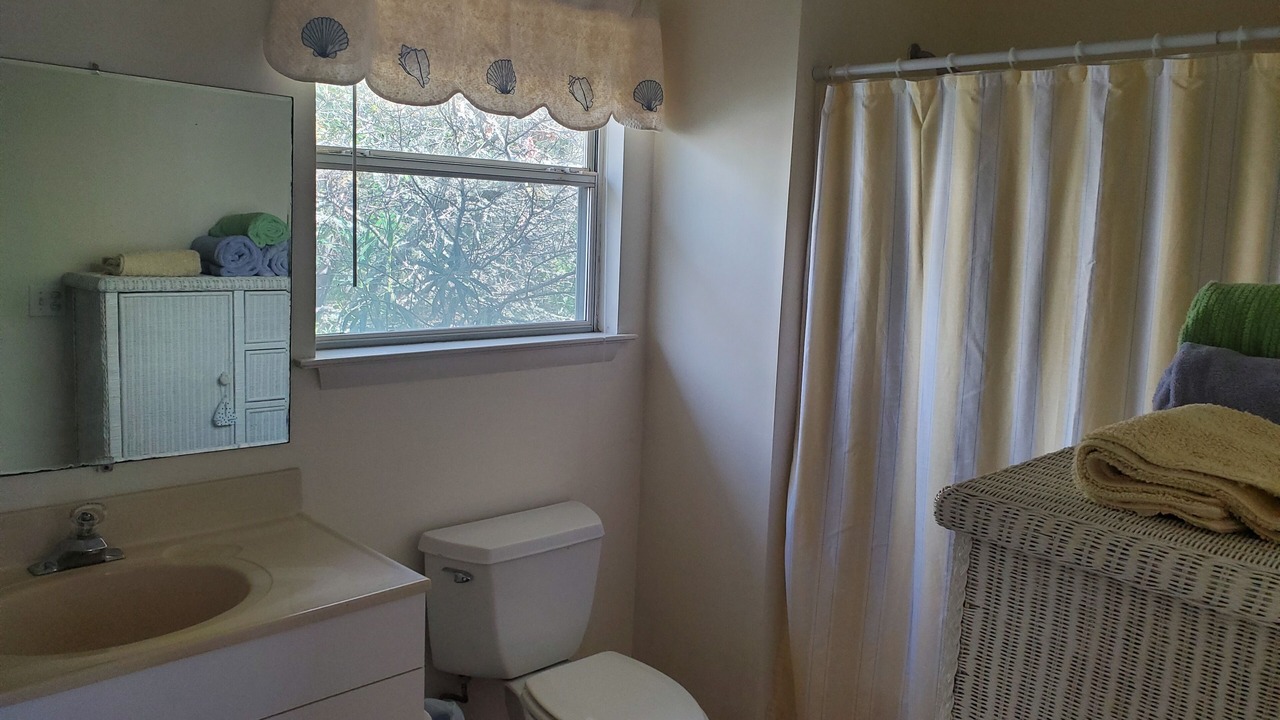 Photo of Bathroom in Beaufort