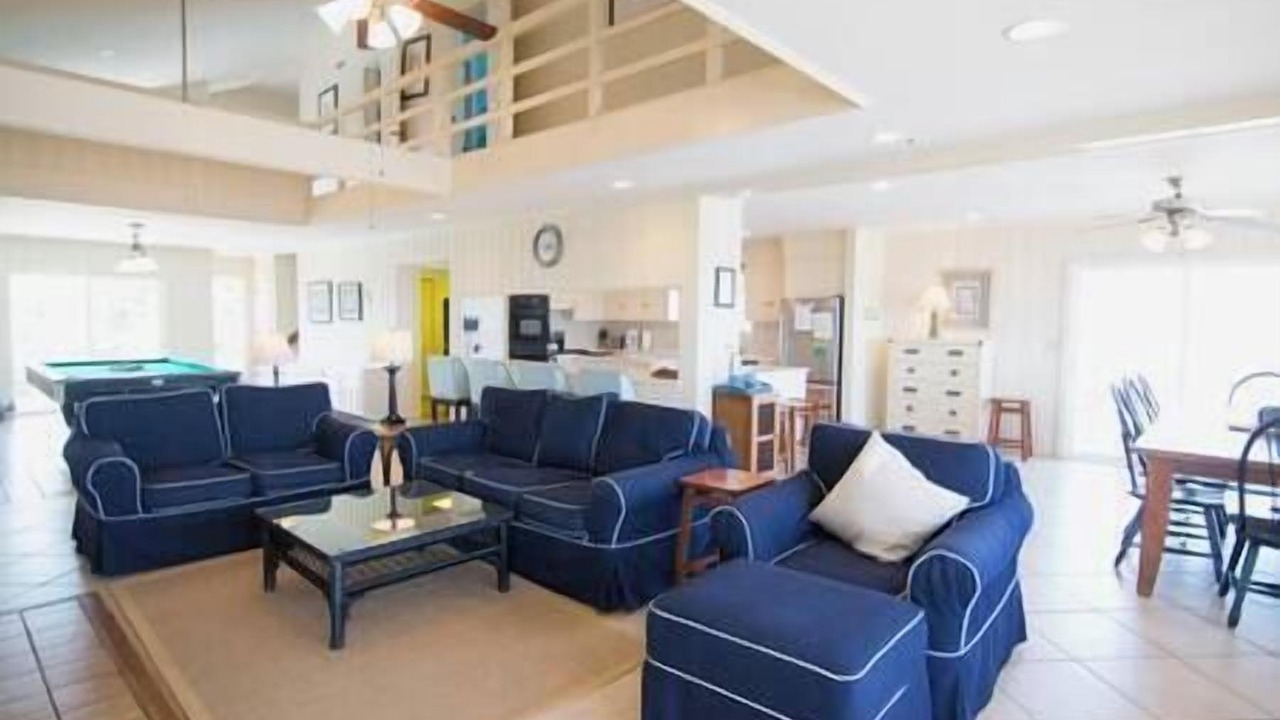 Photo of Livingroom in Sullivan's Island