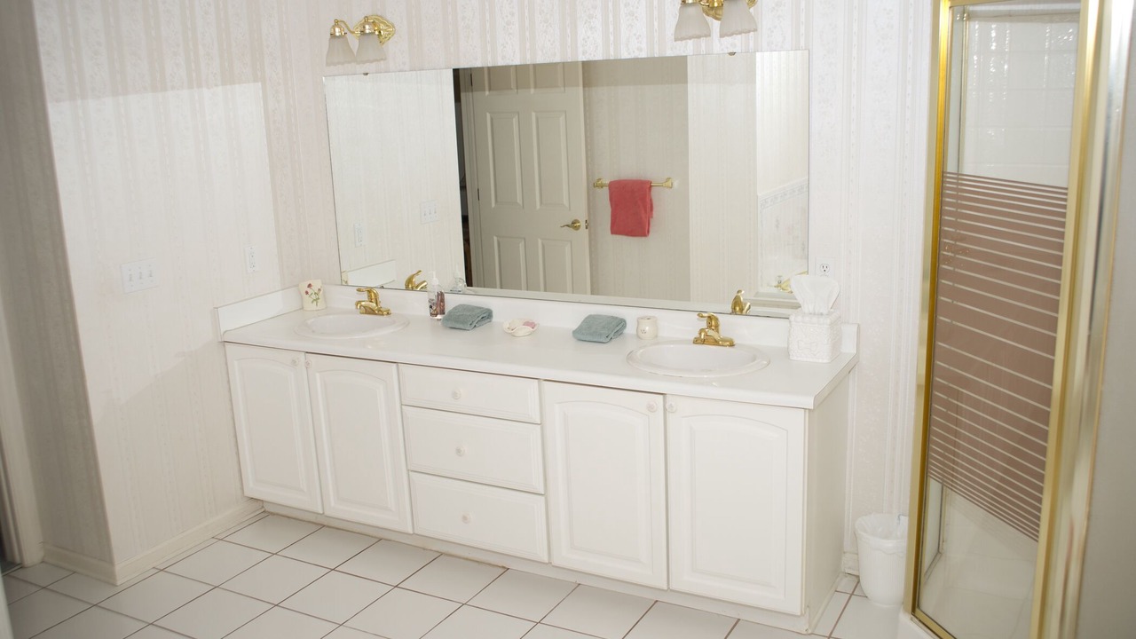 Photo of Bathroom in Beaufort