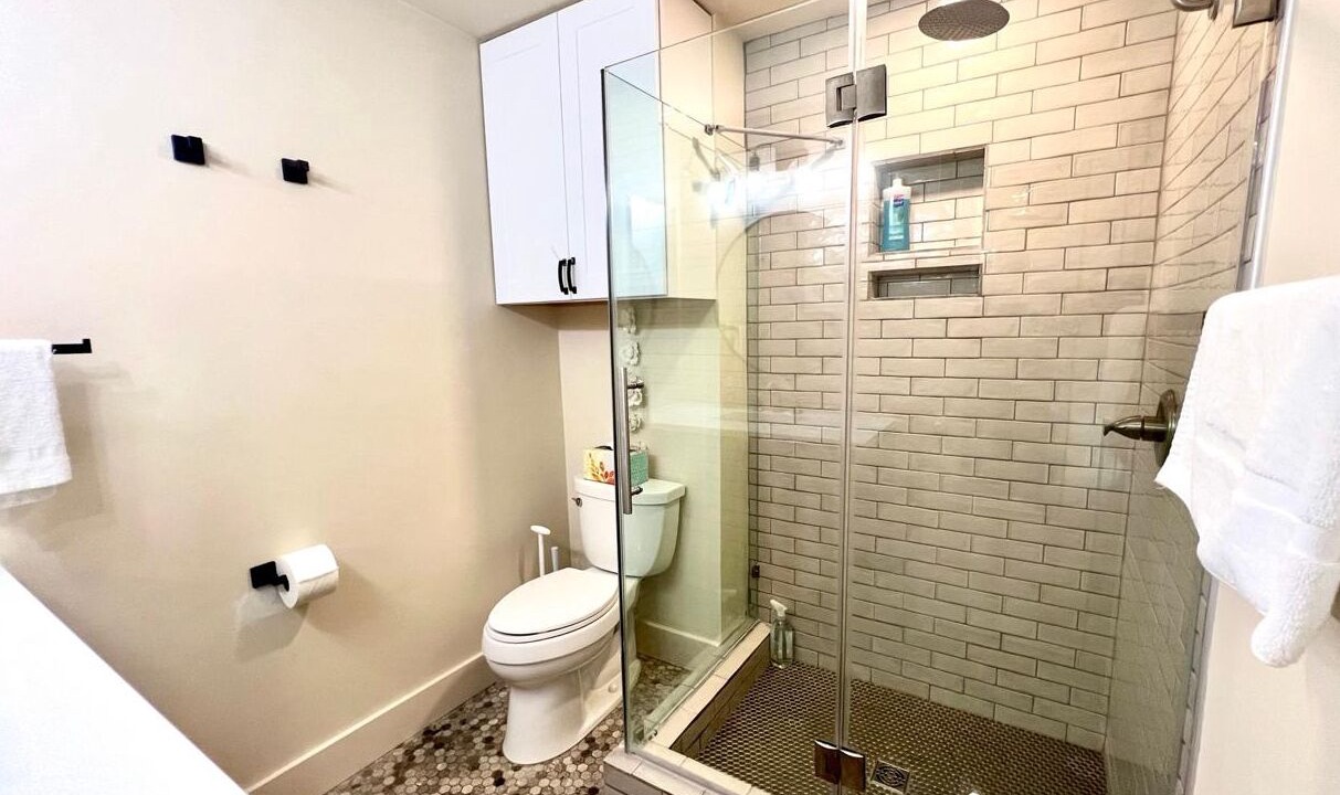 Photo of Bathroom in Sealoft Villas