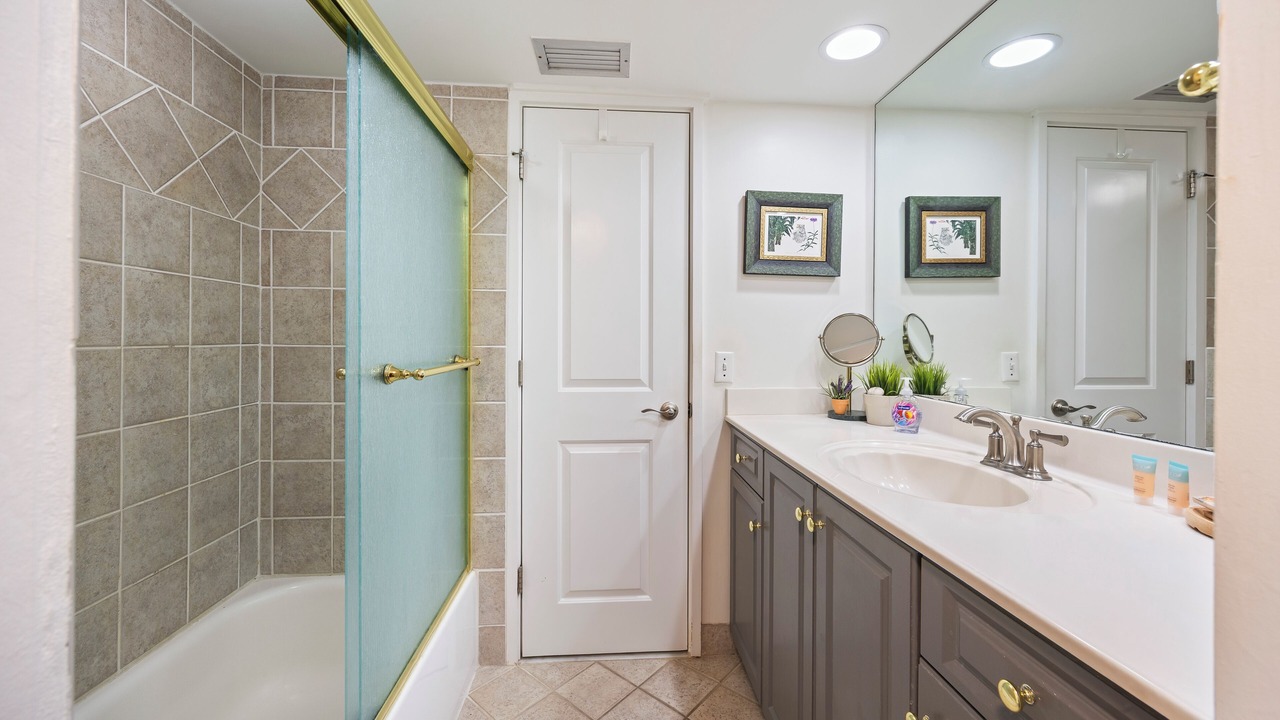 Photo of Bathroom in Palmetto Dunes