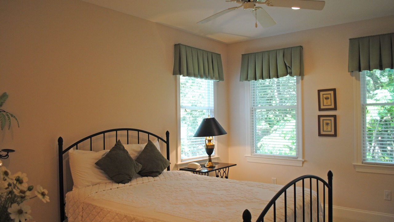 Photo of Bedroom in Isle of Palms