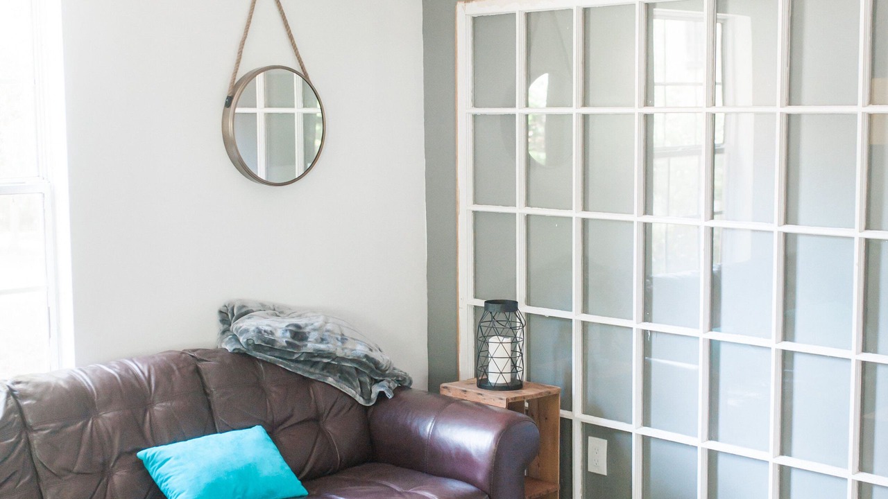 Photo of Livingroom in Summerville Historic District