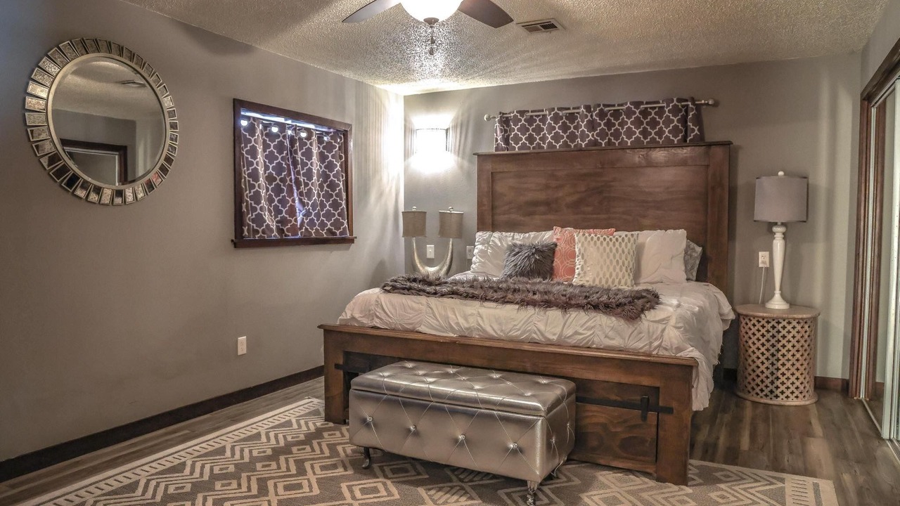 Photo of Bedroom in Rogers
