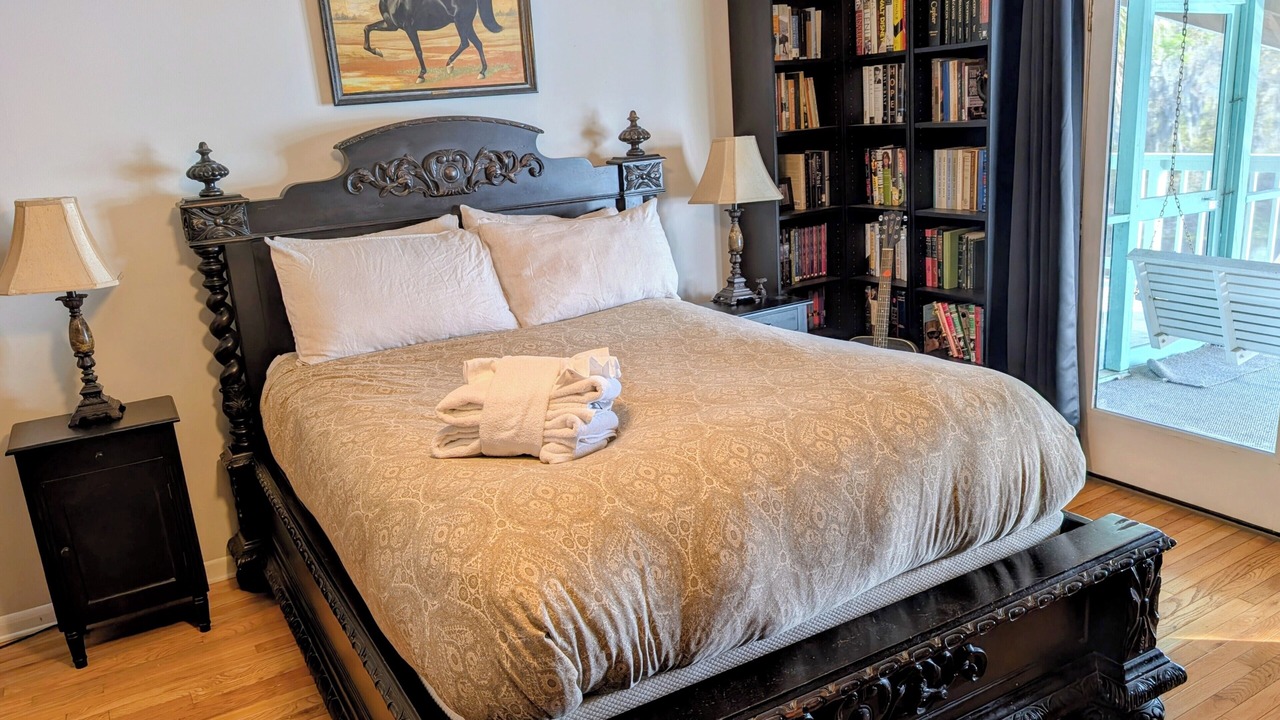 Photo of Bedroom in Hanahan