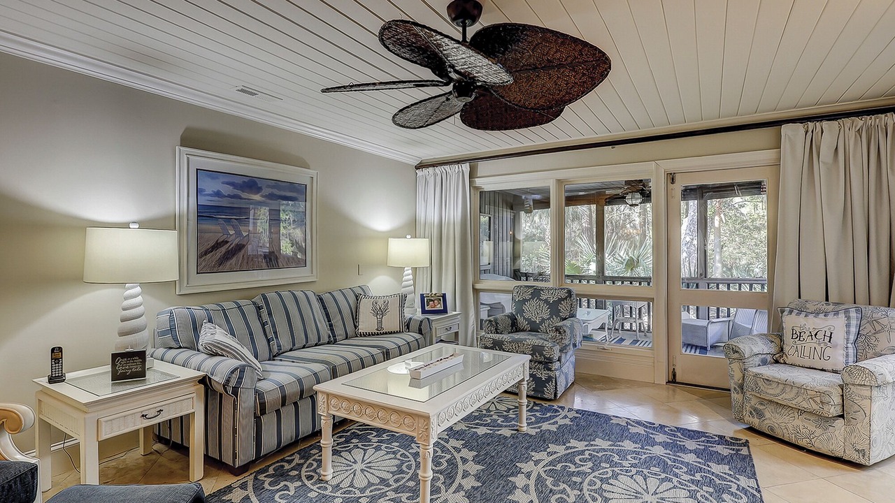 Photo of Livingroom in Shipyard Plantation
