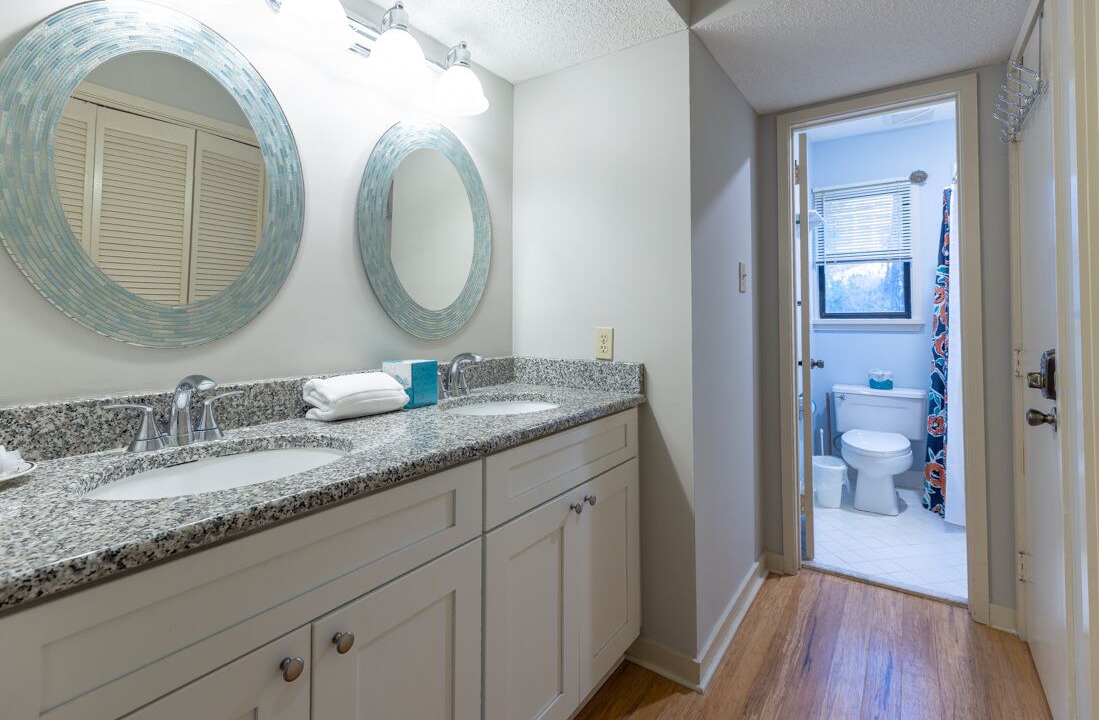 Photo of Bathroom in Palmetto Dunes