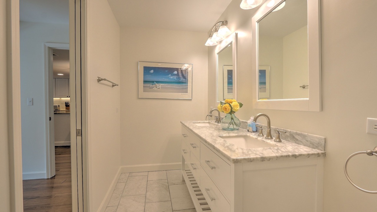 Photo of Bathroom in Shipyard Plantation