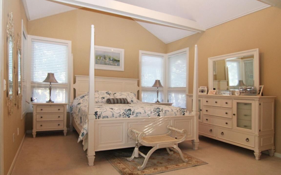 Photo of Bedroom in Vanderhorst Plantation