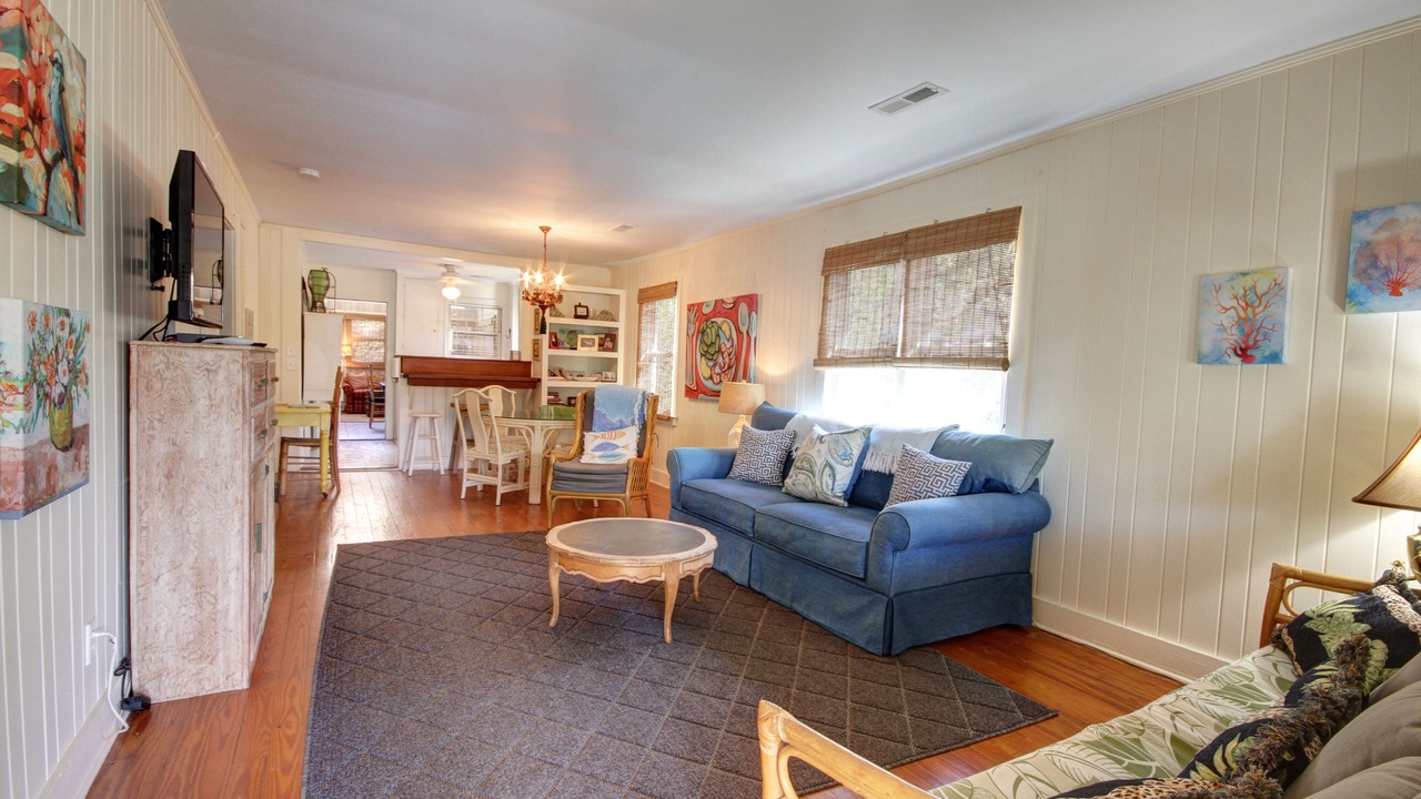 Photo of Livingroom in Isle of Palms