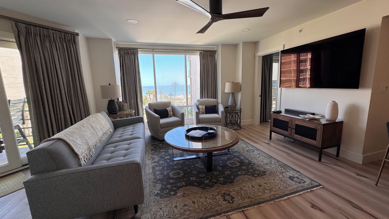 Photo of Livingroom in Palmetto Dunes