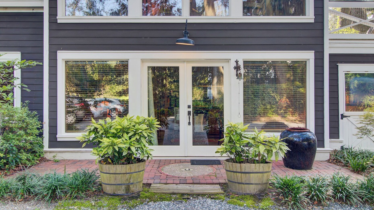 Photo of Outdoor in Summerville Historic District