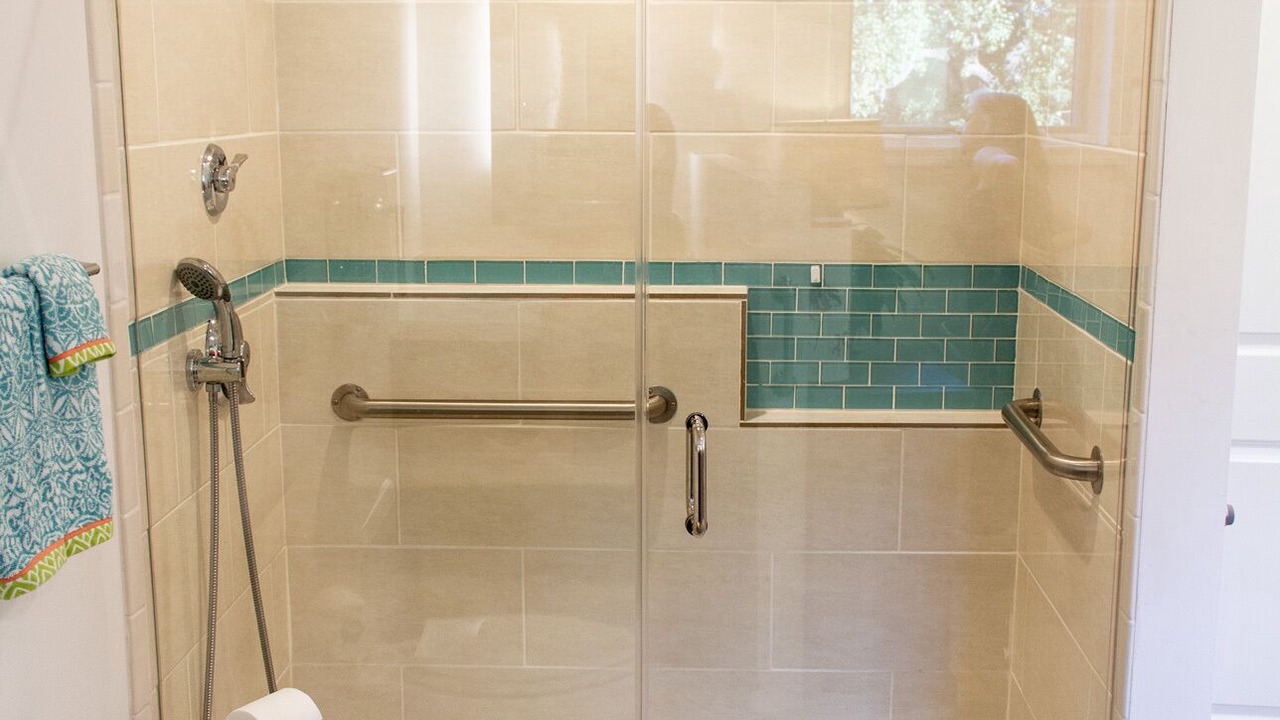 Photo of Bathroom in West Ashley