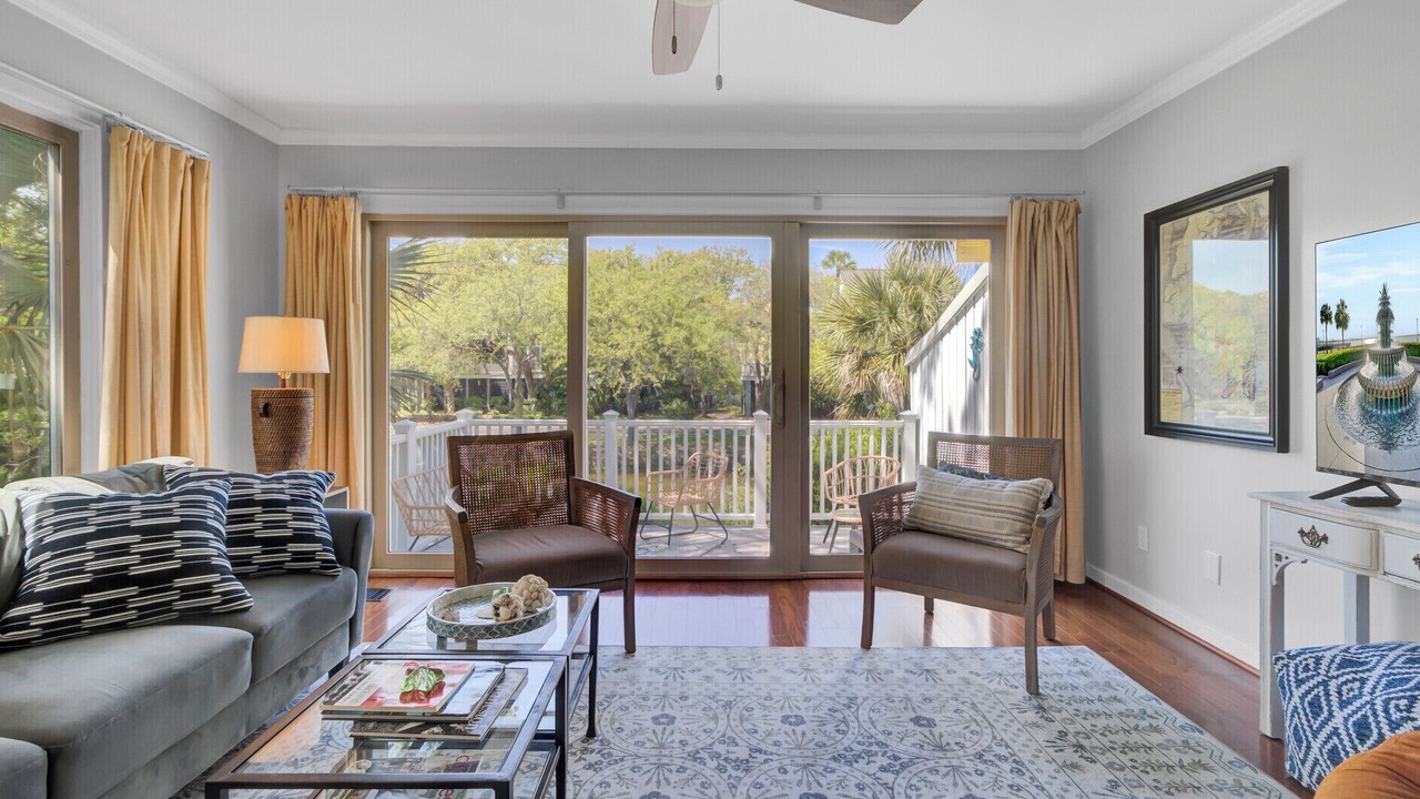 Photo of Livingroom in Isle of Palms