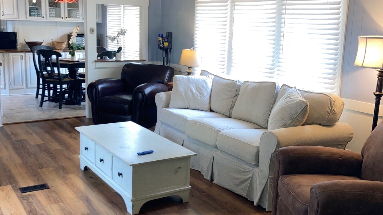 Photo of Livingroom in Burton