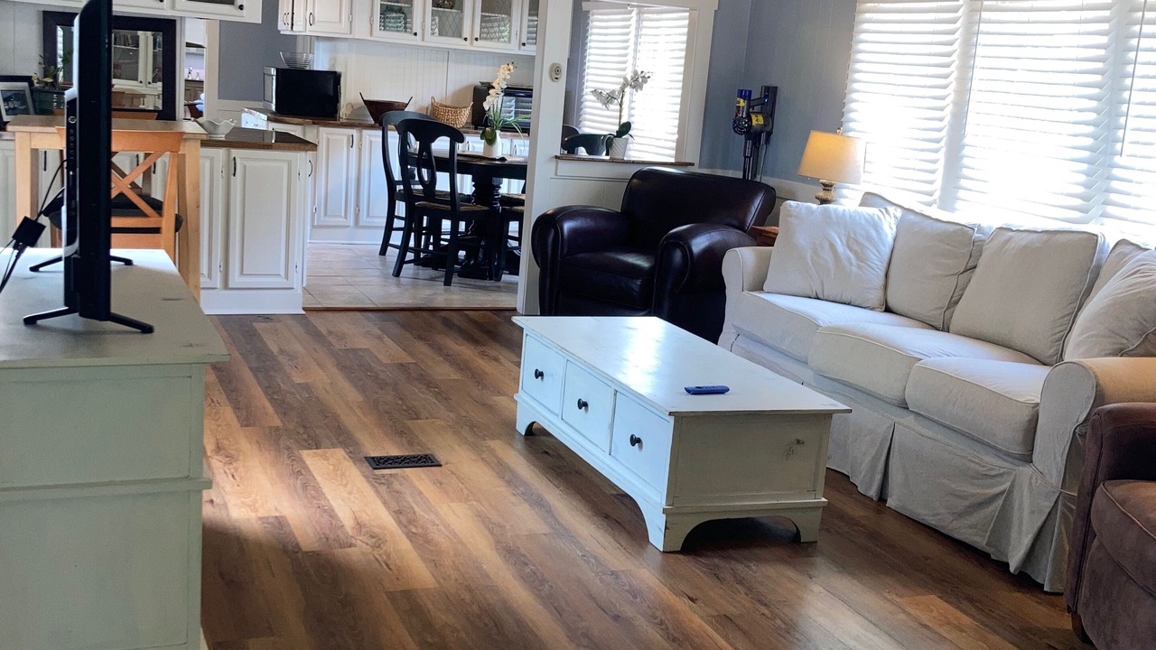 Photo of Livingroom in Burton