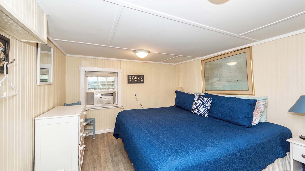 Photo of Bedroom in Edisto Island