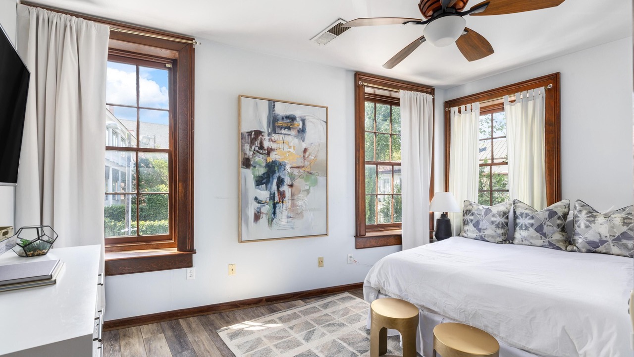 Photo of Bedroom in Downtown Charleston