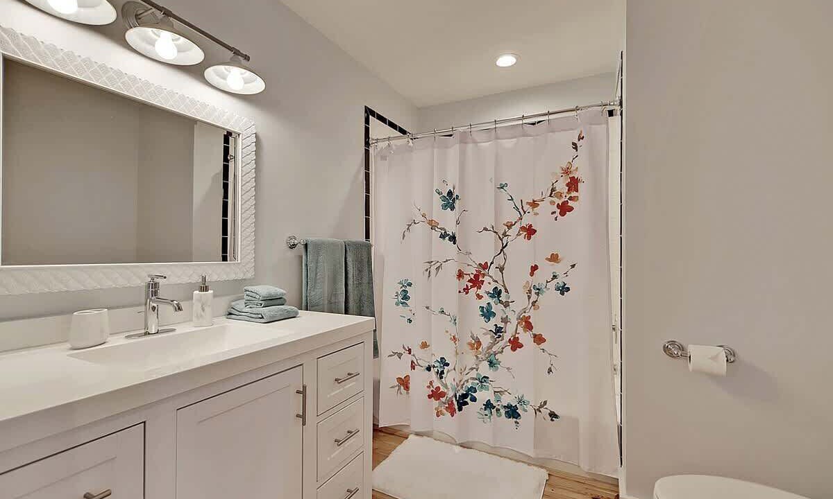 Photo of Bathroom in Folly Beach