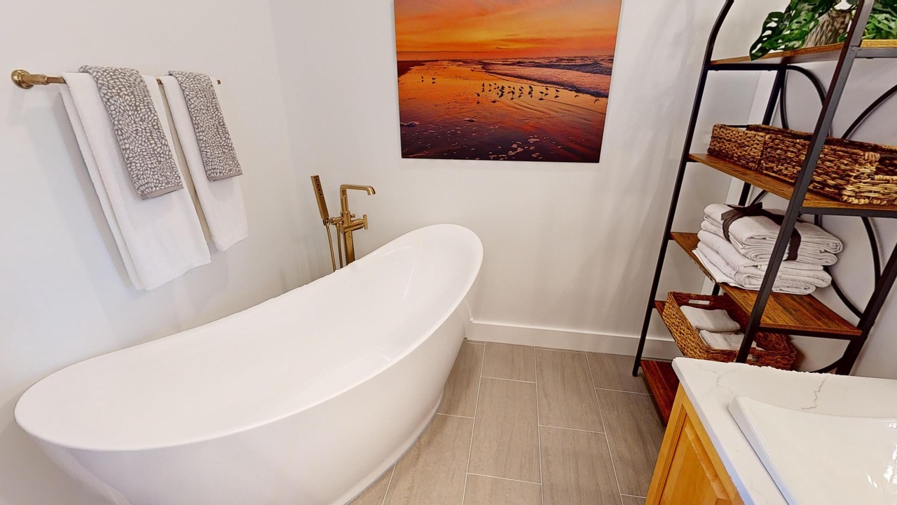 Photo of Bathroom in Sunset Point
