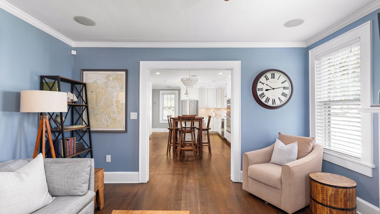 Photo of Livingroom in West Ashley