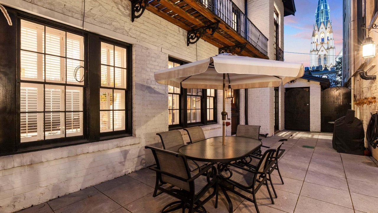 Photo of Outdoor in Historic Downtown Savannah