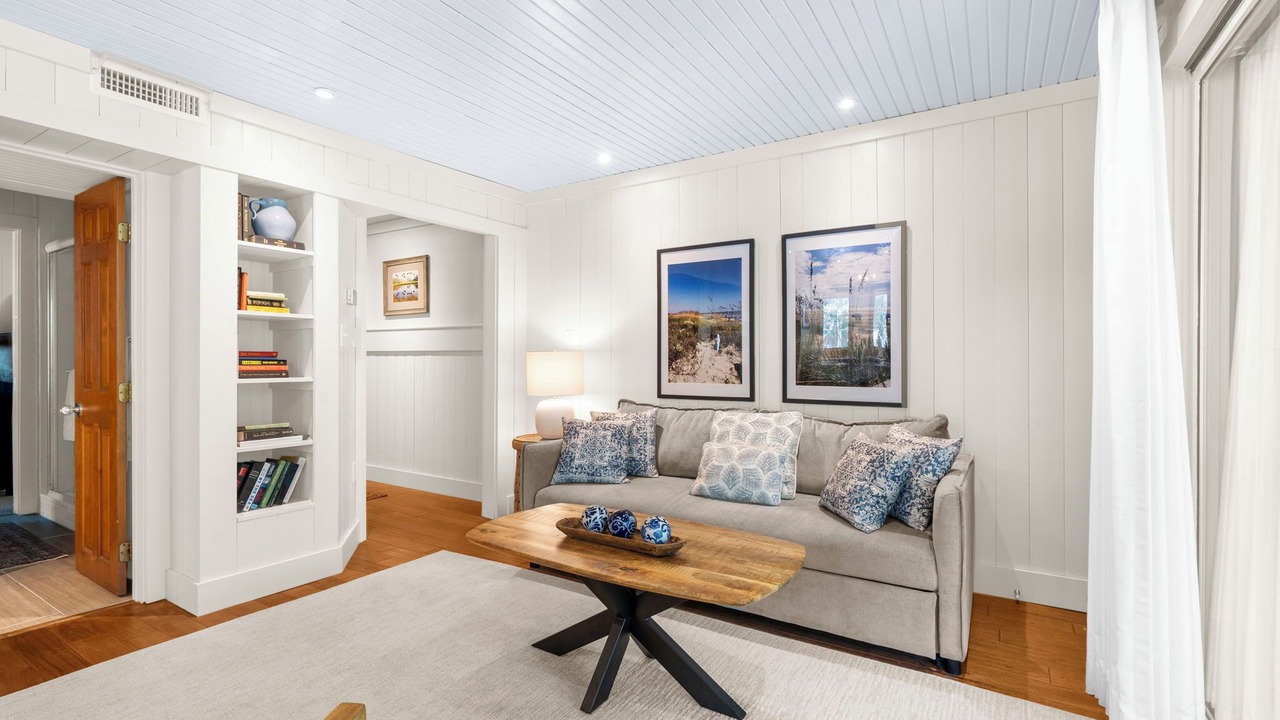 Photo of Livingroom in West Beach Village