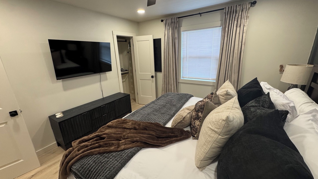 Photo of Bedroom in Lowell