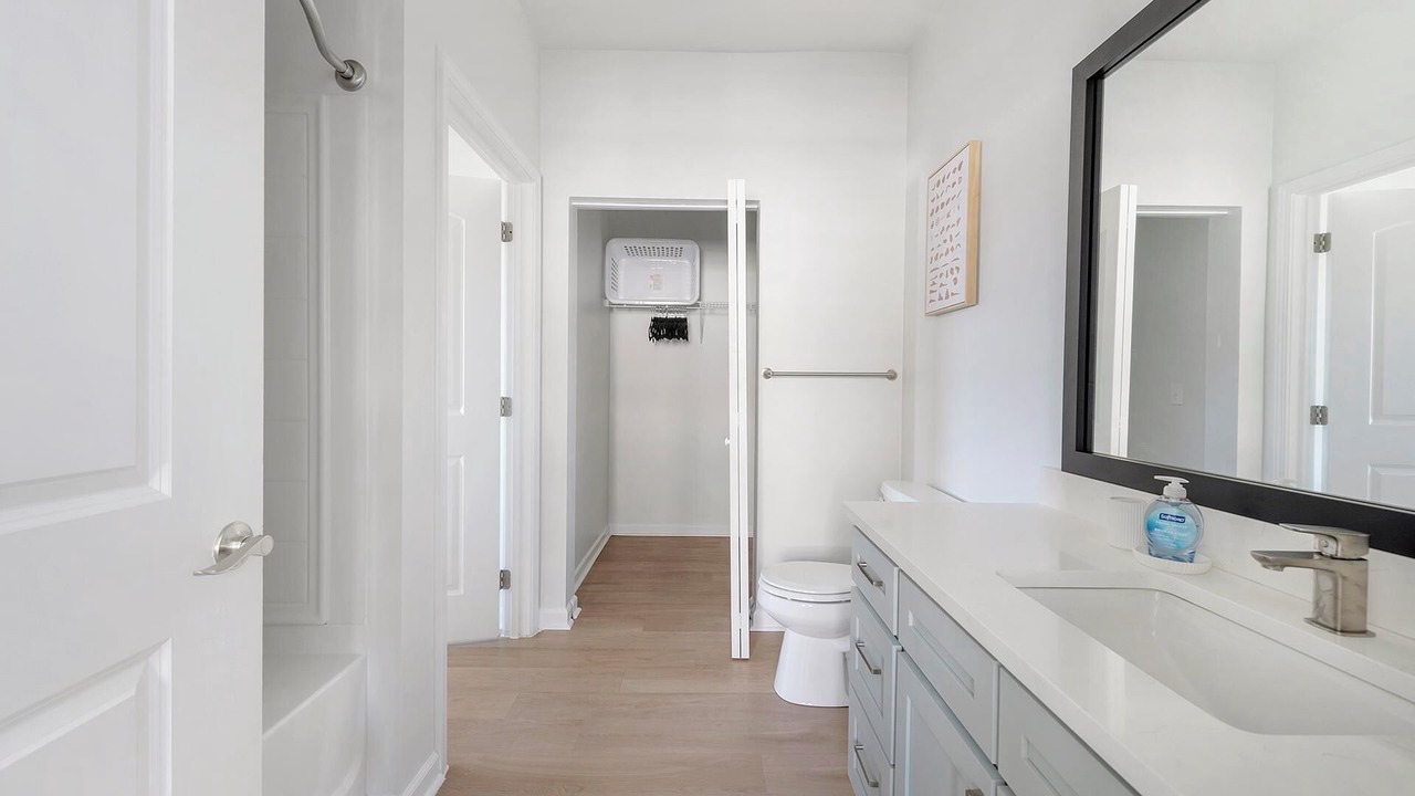 Photo of Bathroom in Port Wentworth