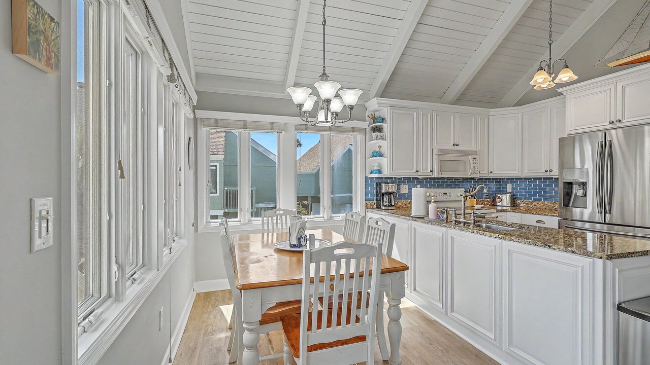 Photo of Kitchen in Sealoft Villas