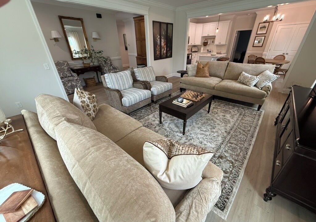 Photo of Livingroom in Pooler