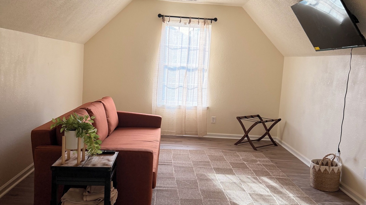 Photo of Livingroom in Port Wentworth