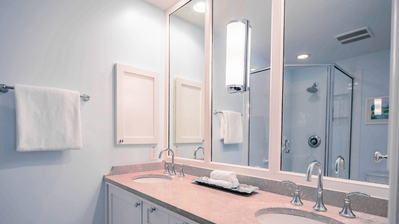 Photo of Bathroom in West Beach