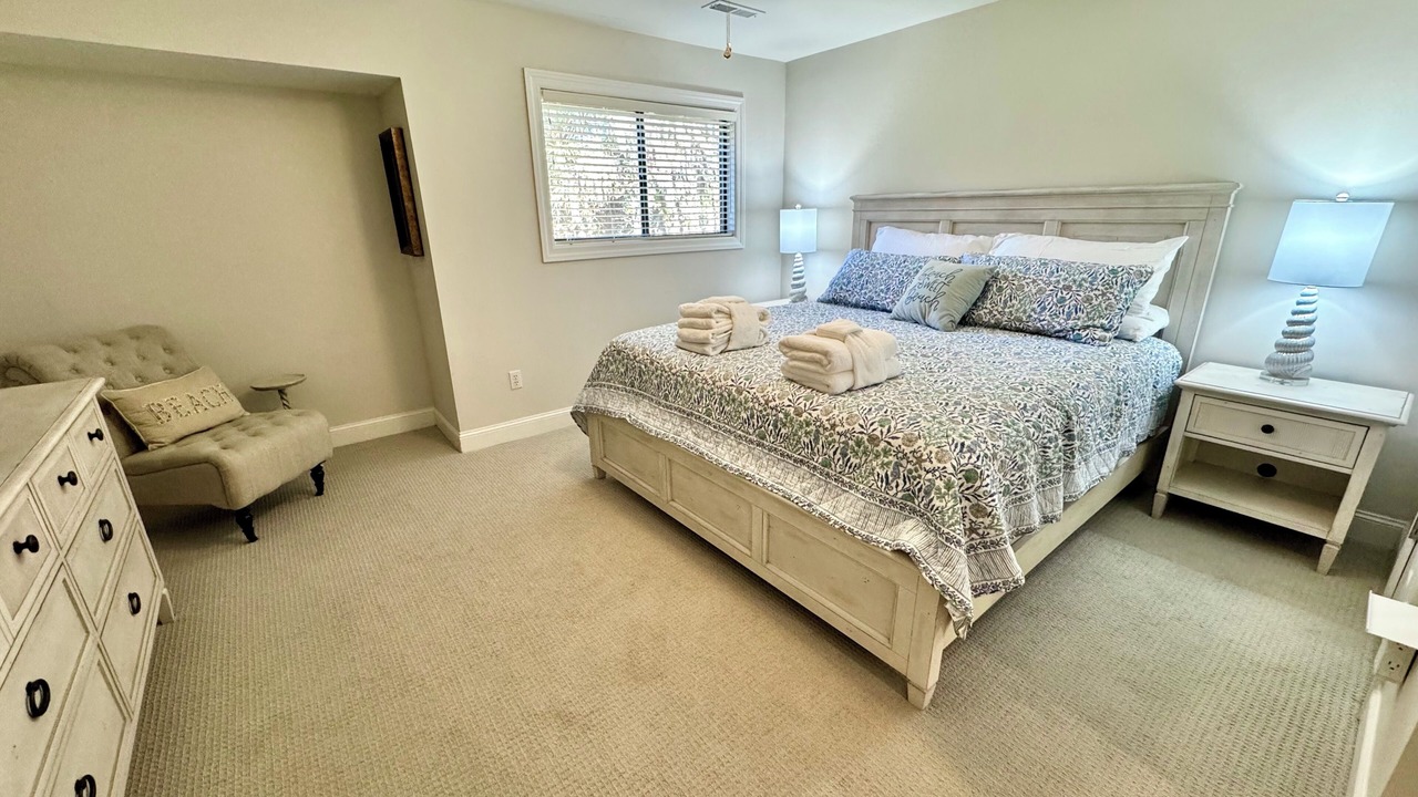 Photo of Bedroom in Shipyard Plantation