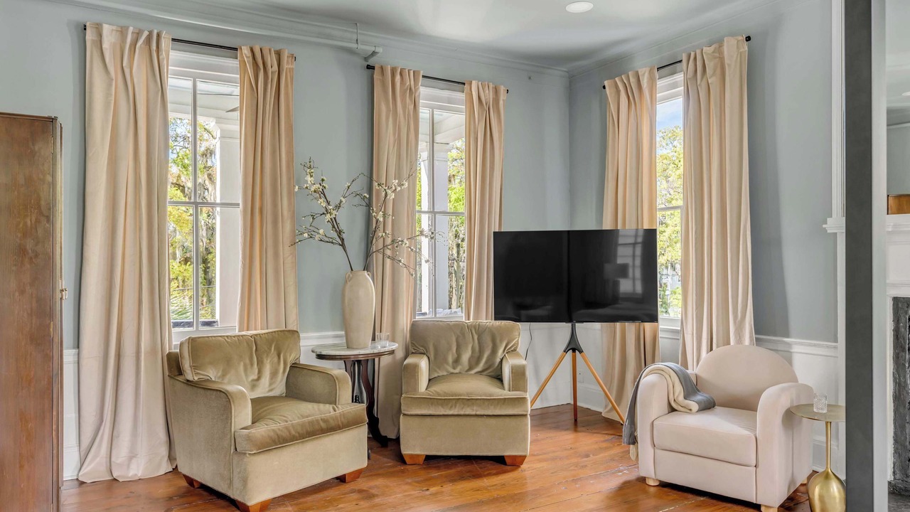 Photo of Livingroom in The Old Commons