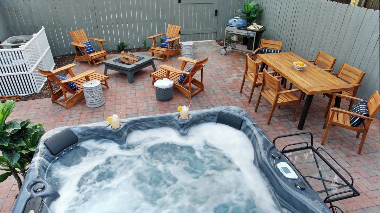 Photo of Outdoor in Savannah Victorian District