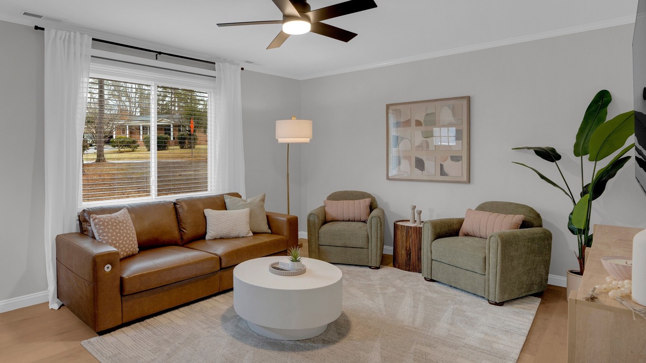 Photo of Livingroom in Forest Acres