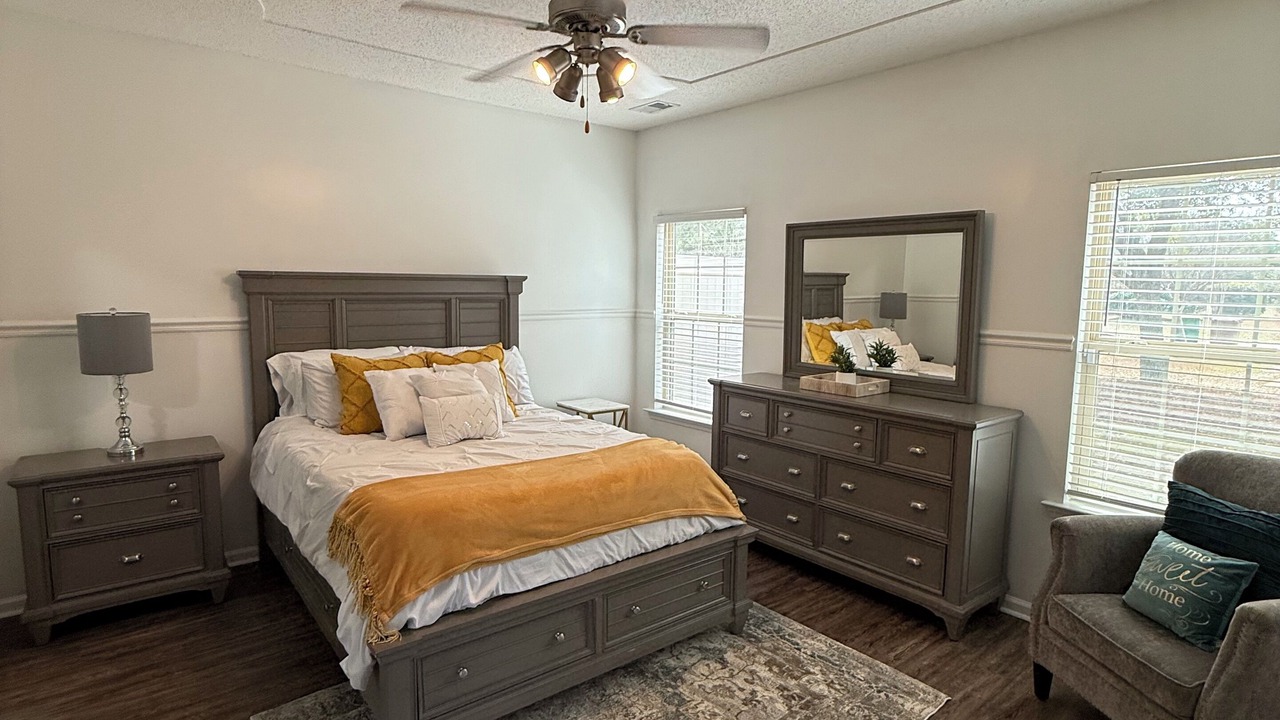 Photo of Bedroom in Pooler