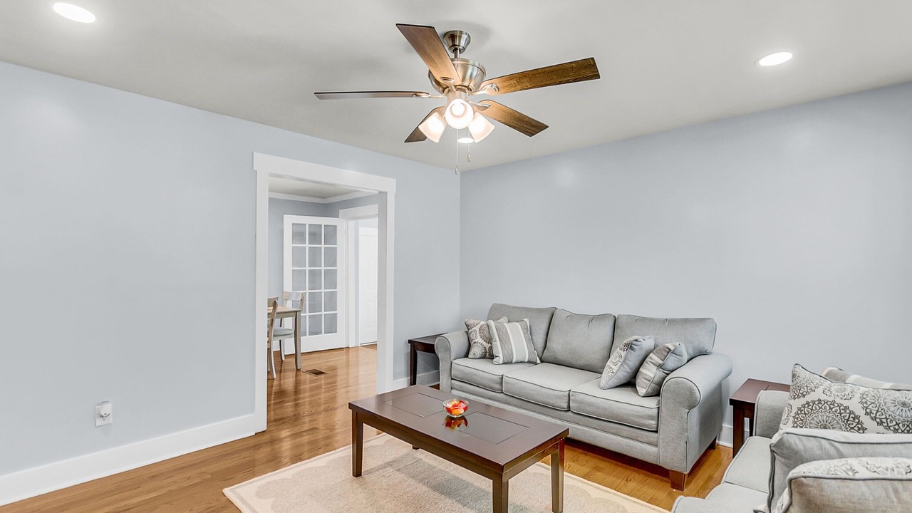 Photo of Livingroom in North Charleston