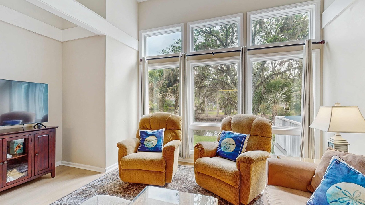 Photo of Livingroom in Ocean Ridge