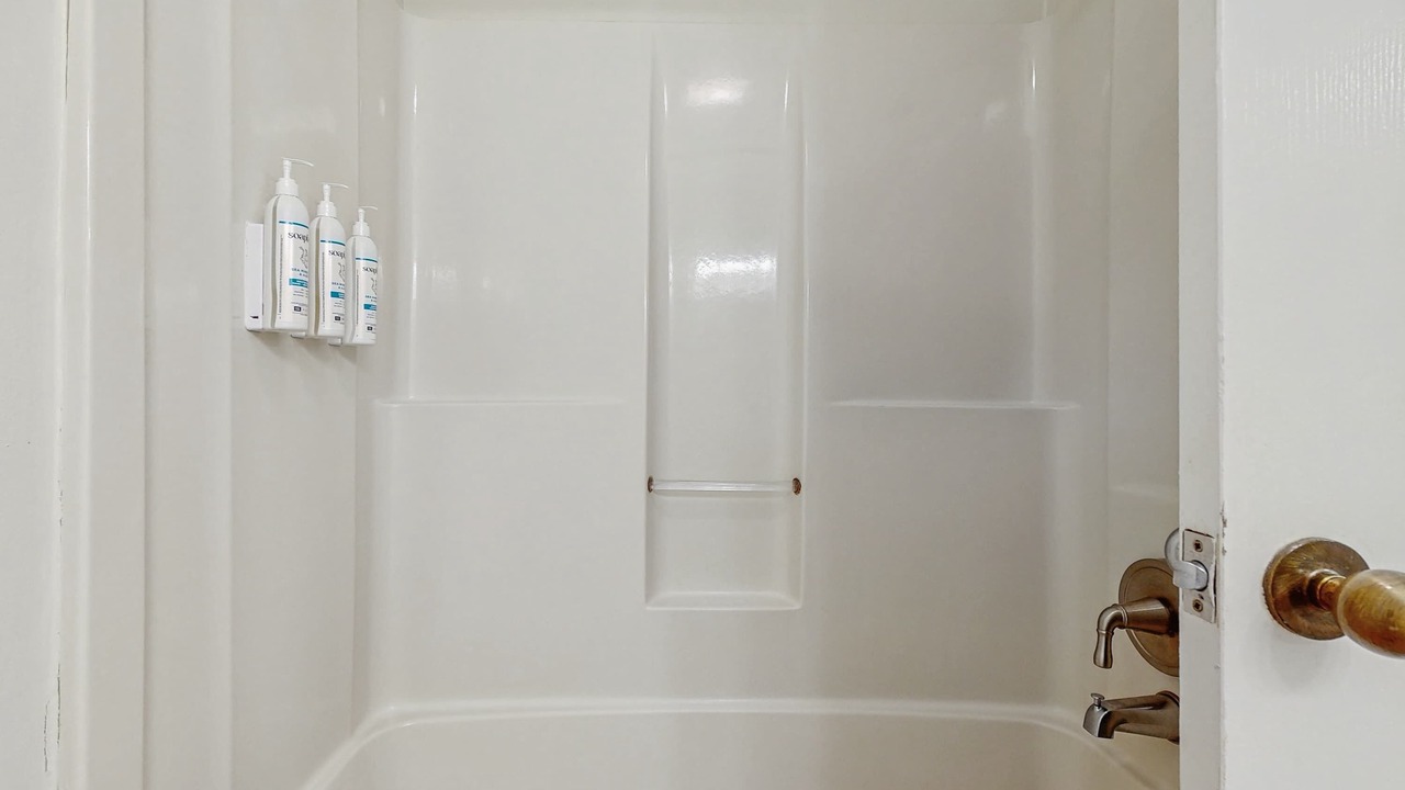 Photo of Bathroom in Ocean Ridge