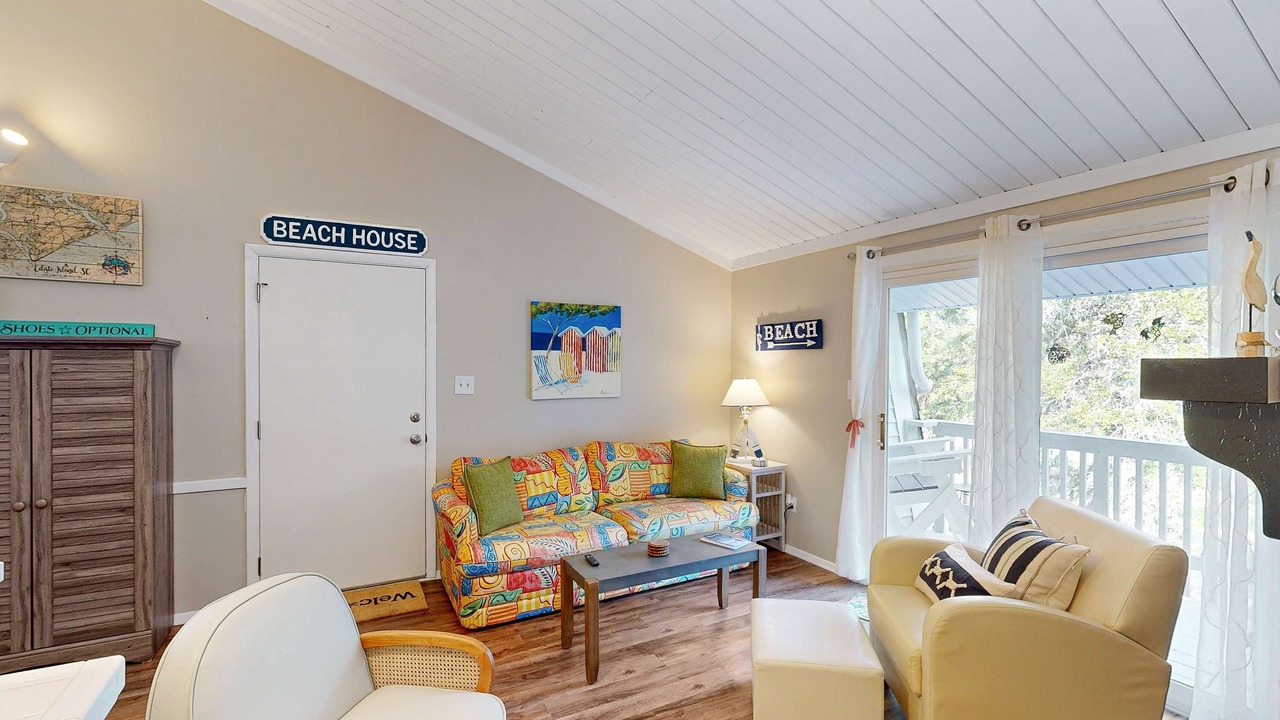 Photo of Livingroom in Ocean Ridge